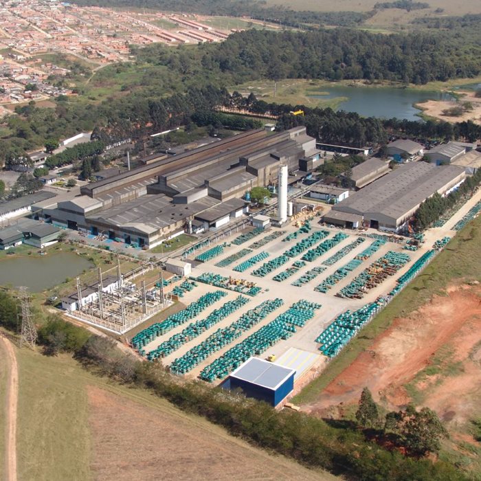 Fundições próprias