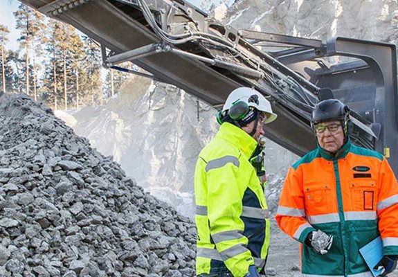 Elinkaaripalvelut kiviainestuottajille