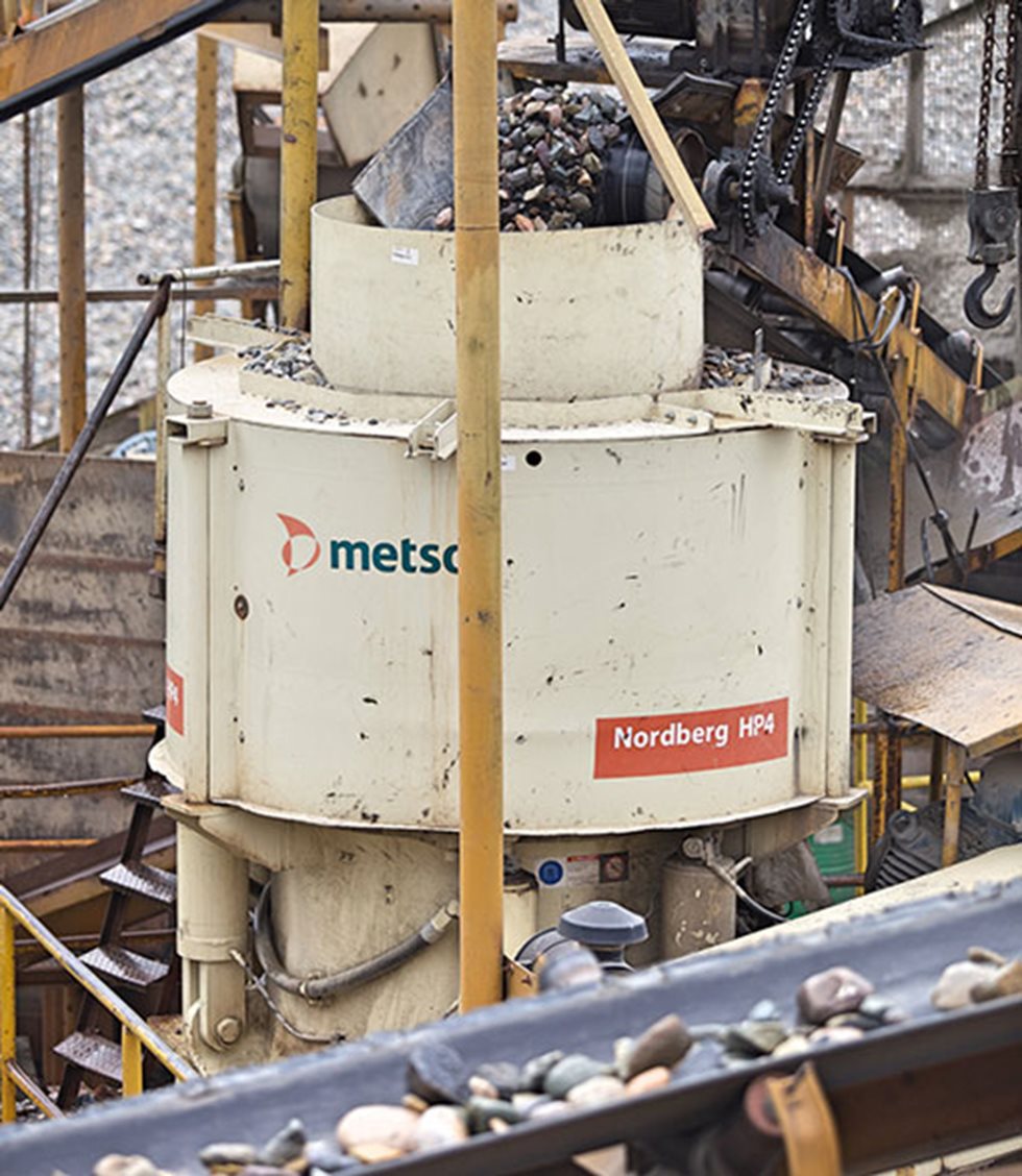 Concasseur Nordberg HP d'occasion sur un site de concassage. 