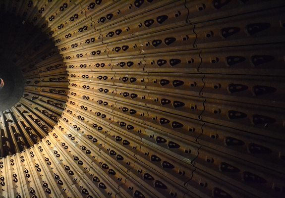 Metallic mill liners