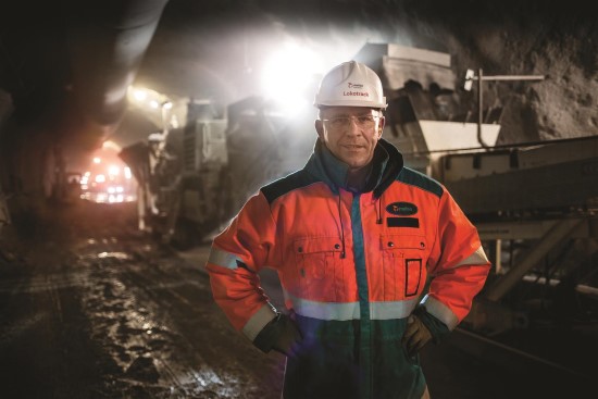 Metso-Koralmbahn-Kat3-Franz-Zingl-B-22-Edit-HD (Large).jpg