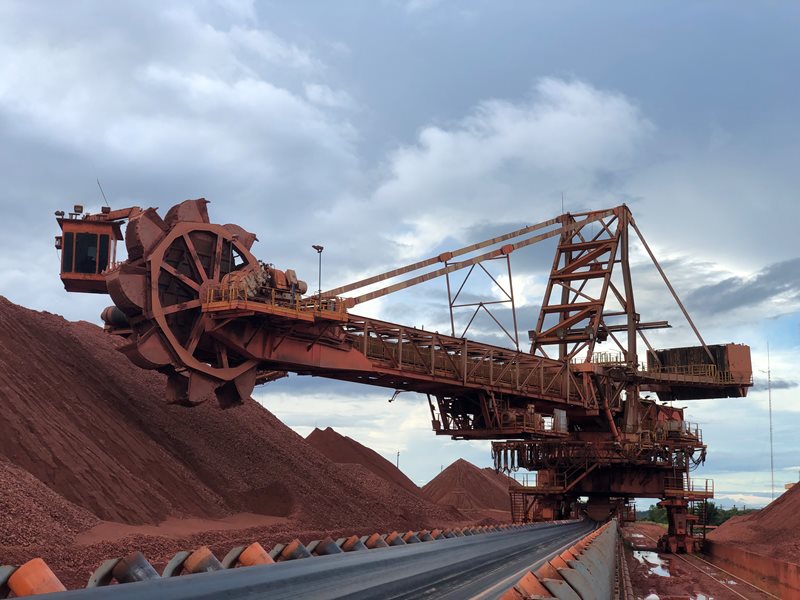 Mining equipment at the MRN mine