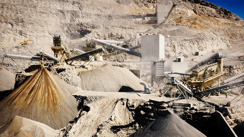 Crushing and screening plant at Riddhi Siddhi quarry. 