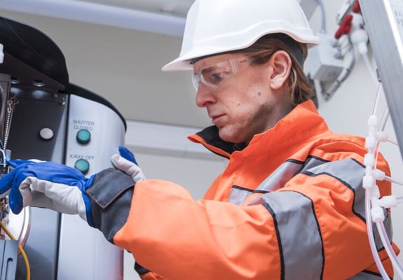 Courier HX on-stream solution analyzer