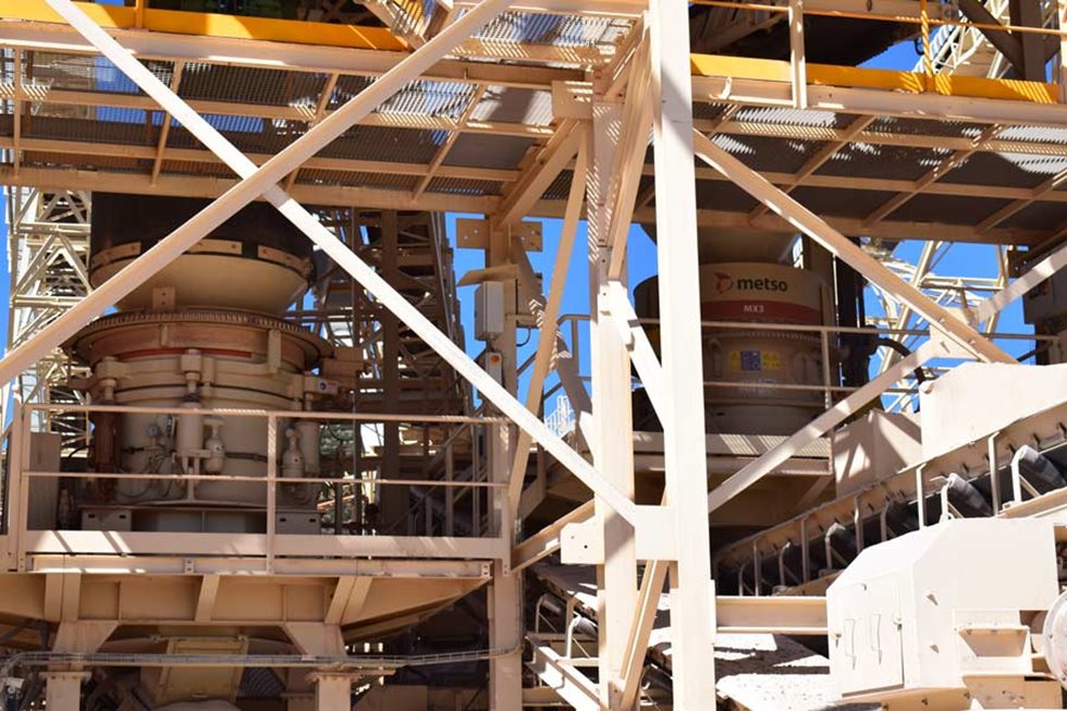 MX-Kegelbrecher am Standort Emipesa