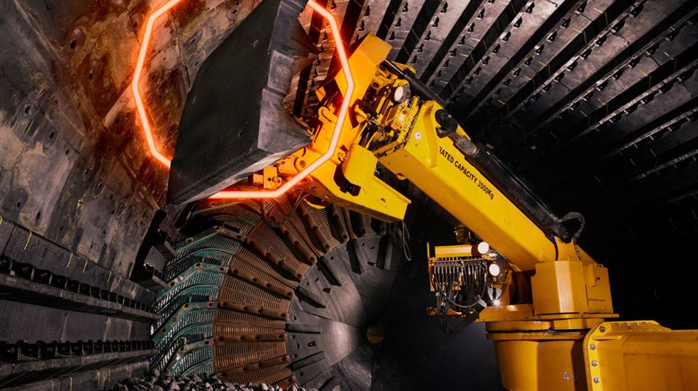 ¿Cómo elegir el mejor perfil de revestimientos de molinos para su operación?