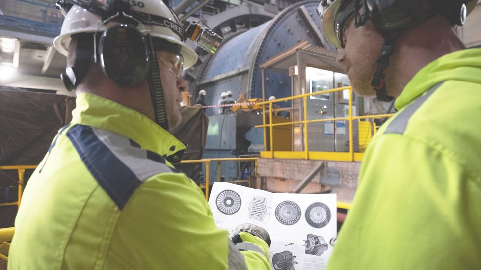 Megaliner, da Metso, um revestimento com grande área de cobertura do moinho