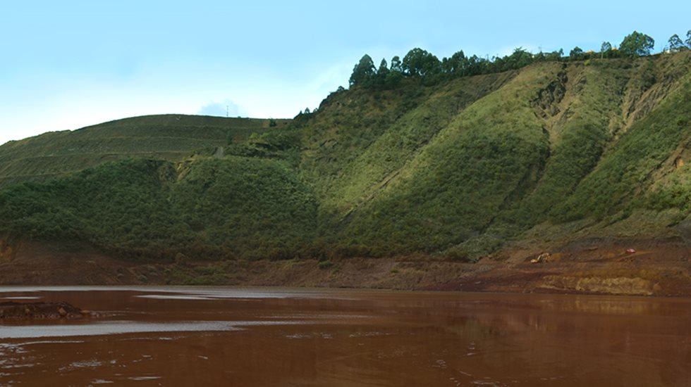 Itaminas mine in Sarzedo