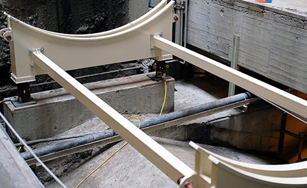 Tankomylly hienontaa nyt 24/7-tahdissa 1250 kW:n teholla ja noin 500 tonnin 25 mm:n kokoisen malmisyötteen pienemmäksi.