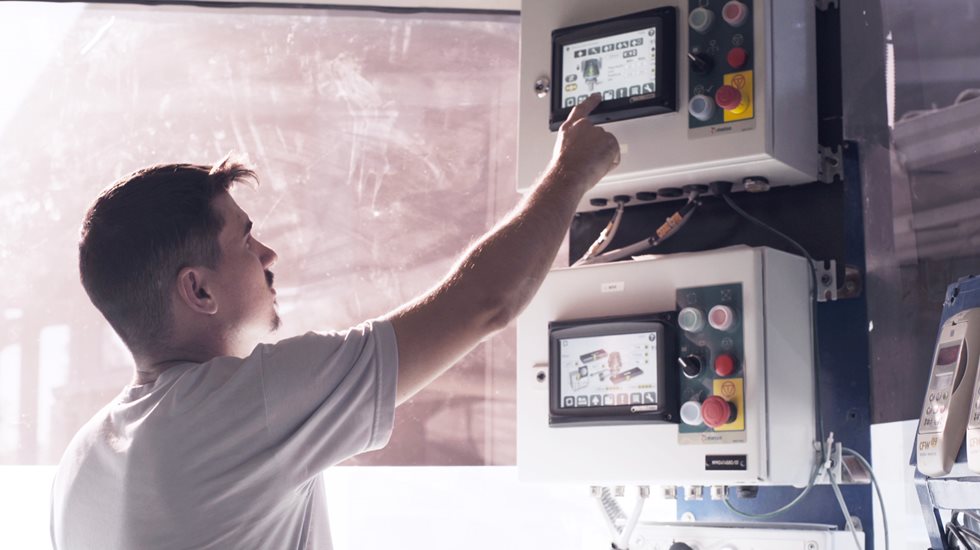 Uma das dicas para a maior durabilidade do equipamento é a adoção das melhores práticas por um operador capacitado.