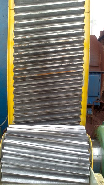 Gear after cleaning with Cleansolv.