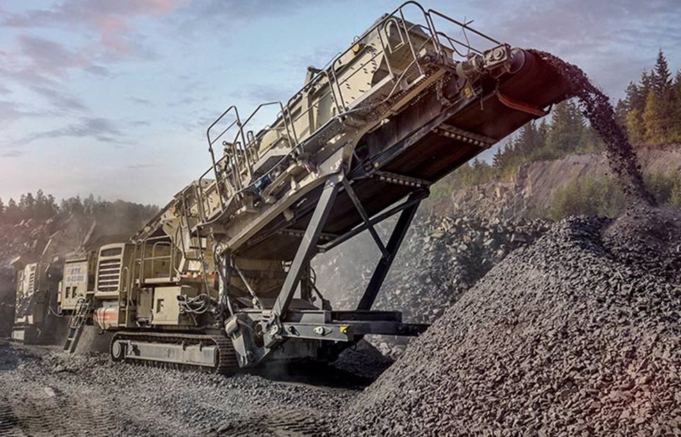 Polttoainekulut ovat murskausurakoinnissa yksi keskeinen kuluerä, jonka vuoksi alhainen kulutus on olennaisen tärkeää.