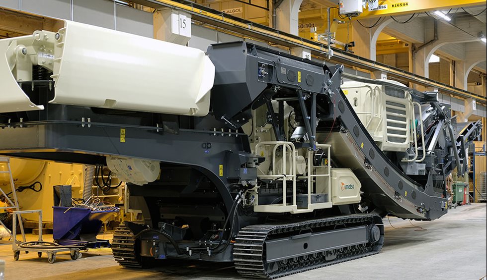 Lokotrack pictured from the back at a factory.