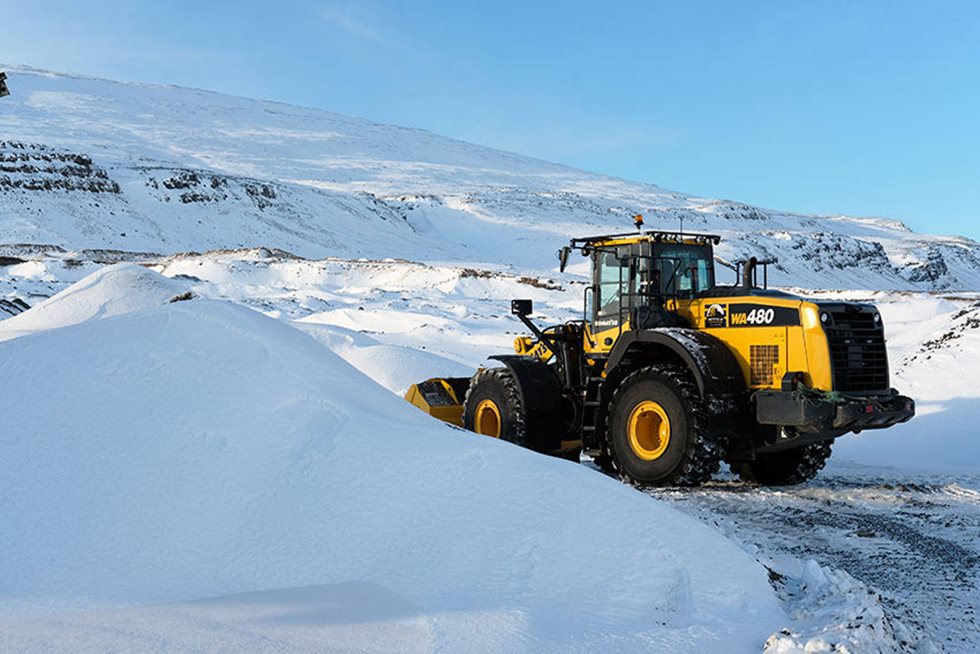 Stora-Fellsoxlin louhoksella Reykjavikin lähellä oli helmikuussa vielä talviset maisemat