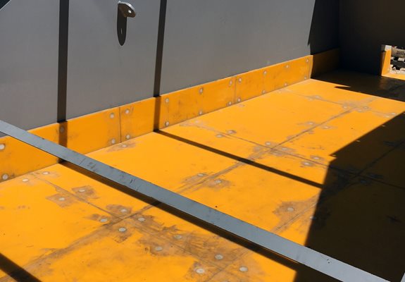 Polyurethane wear liners