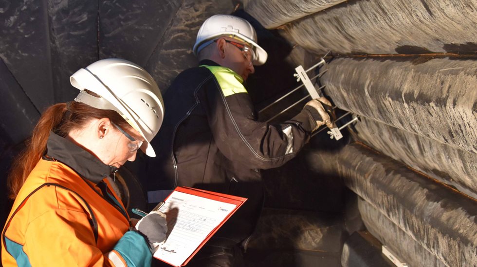 Mitarbeiter im EFS-Werk