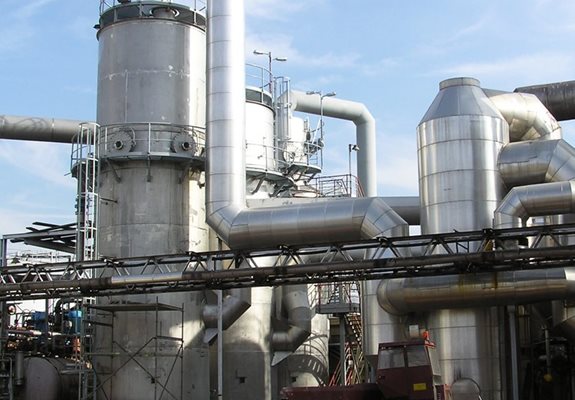 Edmeston SX® sulfuric acid absorption towers  and pump tanks can be preassembled. Therefore they are fast and easy to install.