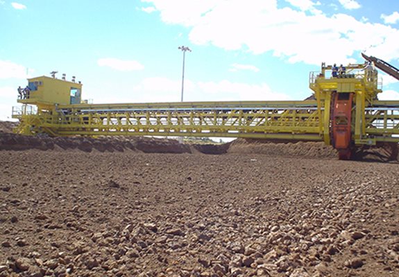 wheel on bridge reclaimers