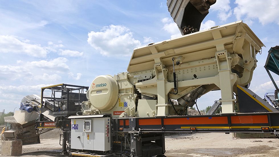 The new Nordwheeler at work. Even in clear and dry weather, there is hardly any dust.