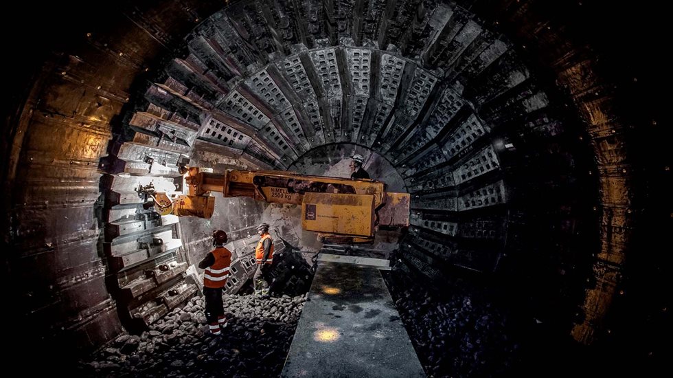 Mantenimientol los revestimientos de molino.