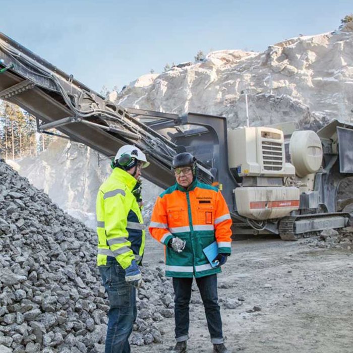 Metsolta saat vara- ja kulutusosat liikuteltaviin tela-alustaisiin murskaimiin ja siirrettäviin pyöraalustaisiin murskaimiin.