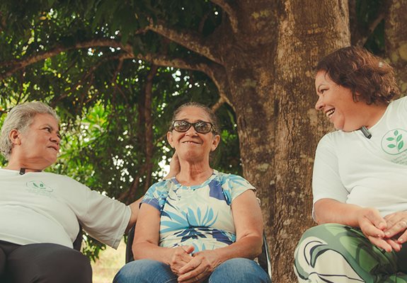 Gilda, Magdalena e Conceição estão no projeto desde o início e são as instrutoras da capacitação.
