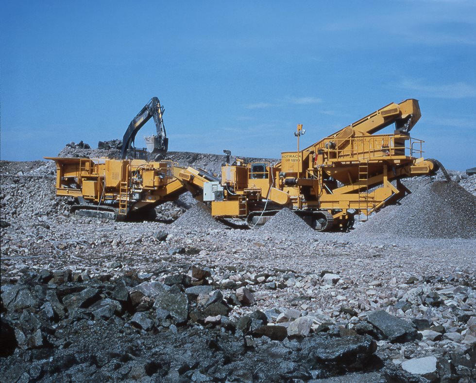 Two Lokotrack® crushers ordered by Telamurska Oy from Lokomo in late 1985: models CT100 and GT258.