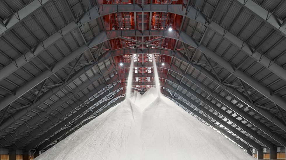 Alumina storage facility