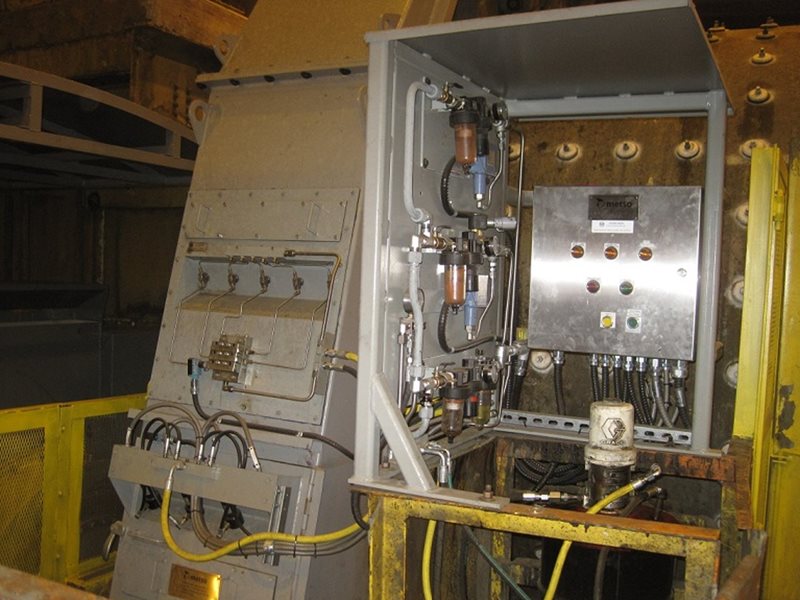 Typical Gear Spray System