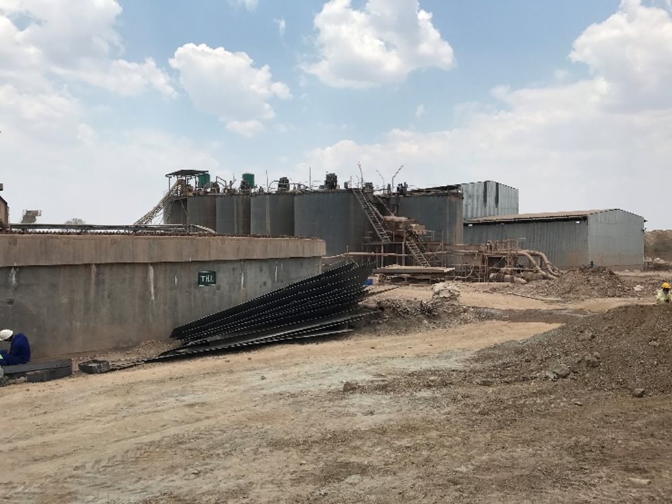 CIL plant and tailings thickener 