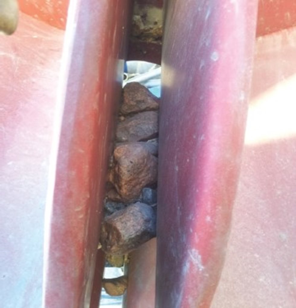 An example of debris lodged in air slots