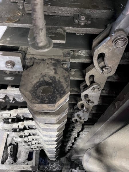 Here is an example of misaligned collectors (/plate pack) likely caused by improper plate alignment procedures.