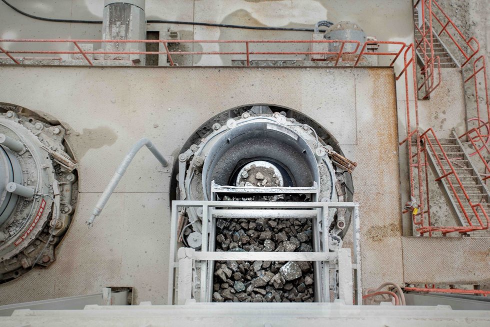 Symons cone crusher at Lehigh Hanson's Harding Street plant in Indianapolis, IN, USA
