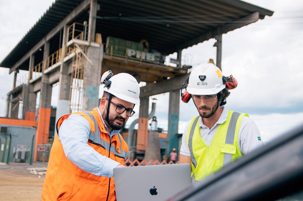 Bruno Tardelli from Metso and Ubirajara Ramos from Ero Brasil Caraíba.