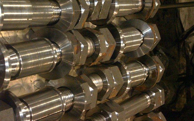 Mill rotating hardware