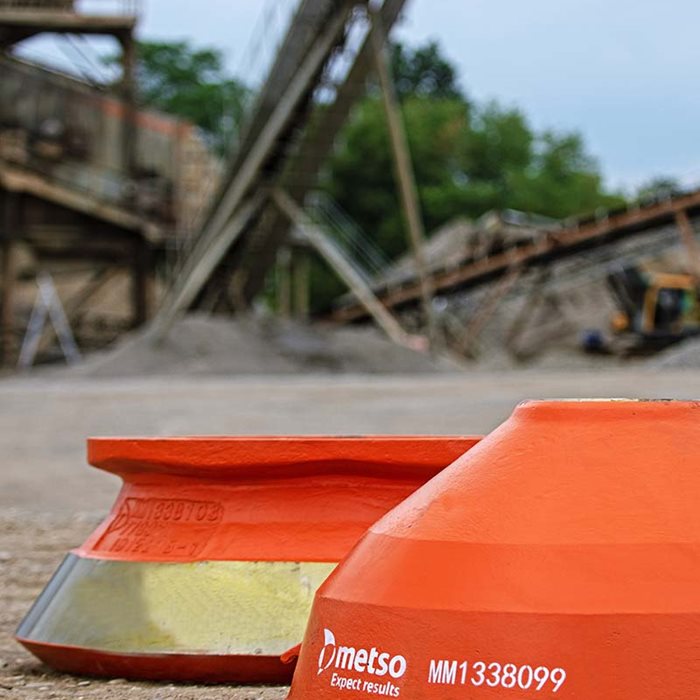 Metson tuorein murskainten kulutusosien sarja on nimeltään O-Series.