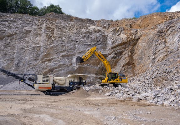 Lokotrack® LT96™ mobile jaw crusher plant.