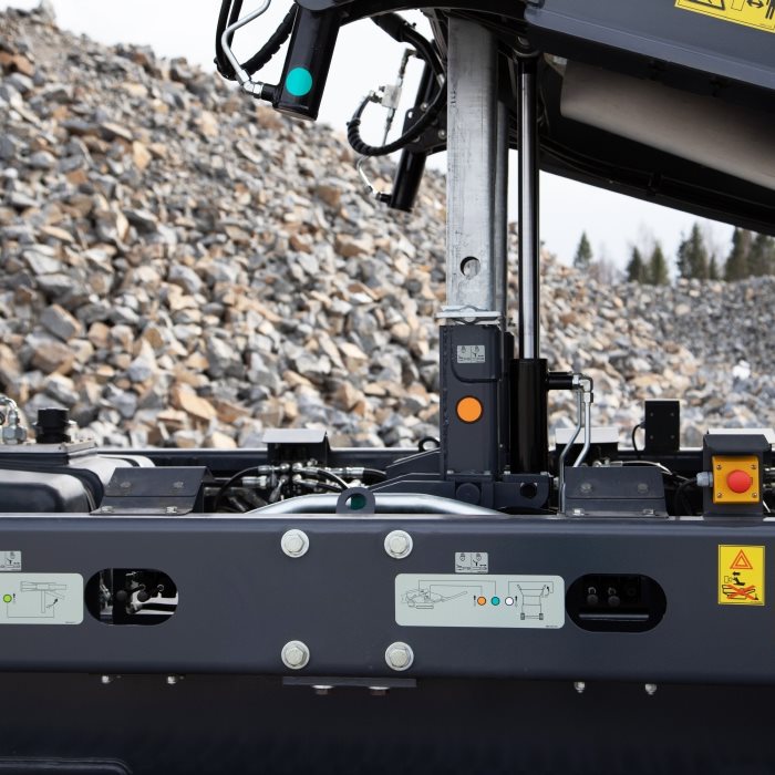 Lokotrack® ST2.3™ mobile scalping screen