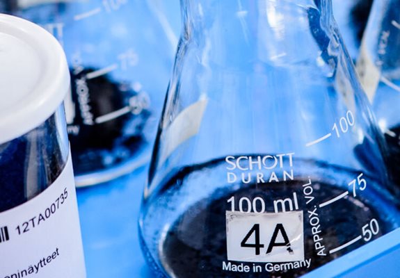  Servicios de investigación y pruebas