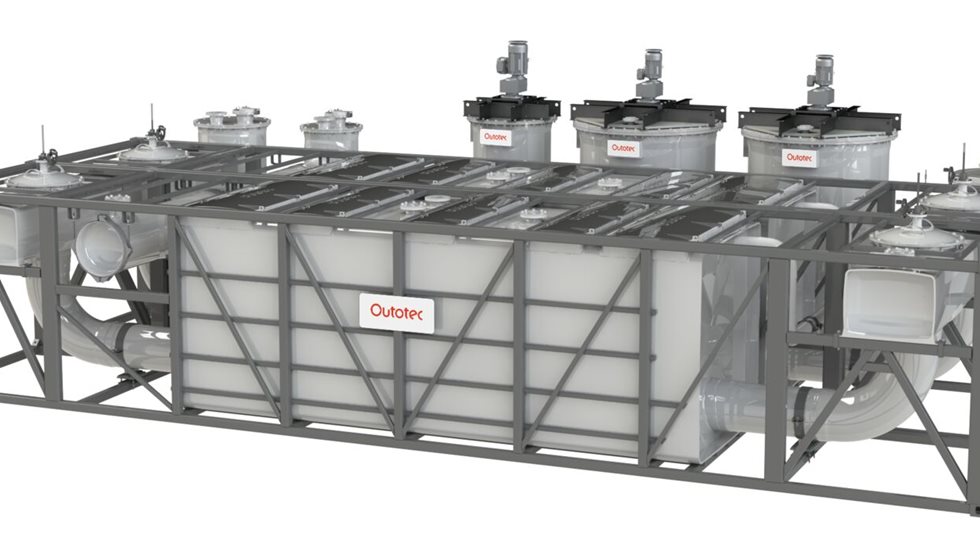 Mezclador-decantador Metso Outotec  VSF®X con una bomba de impulsión Metso Outotec DOP®, estanques de mezclado Metso Outotec SPIROK®  y barreras  de separación Metso Outotec DDG® combinados con tubería integrada y pasarelas modulares, (marca Registrada de Metso Outotec).