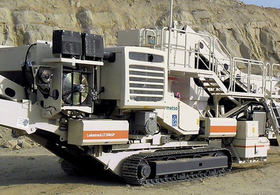 Lokotrack® LT300GP™ mobile cone crusher