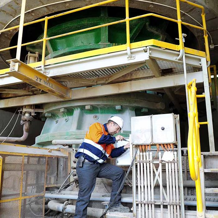 Superior™ MKIII primary gyratory crushers bring safety and easy maintenance to any crushing plant.